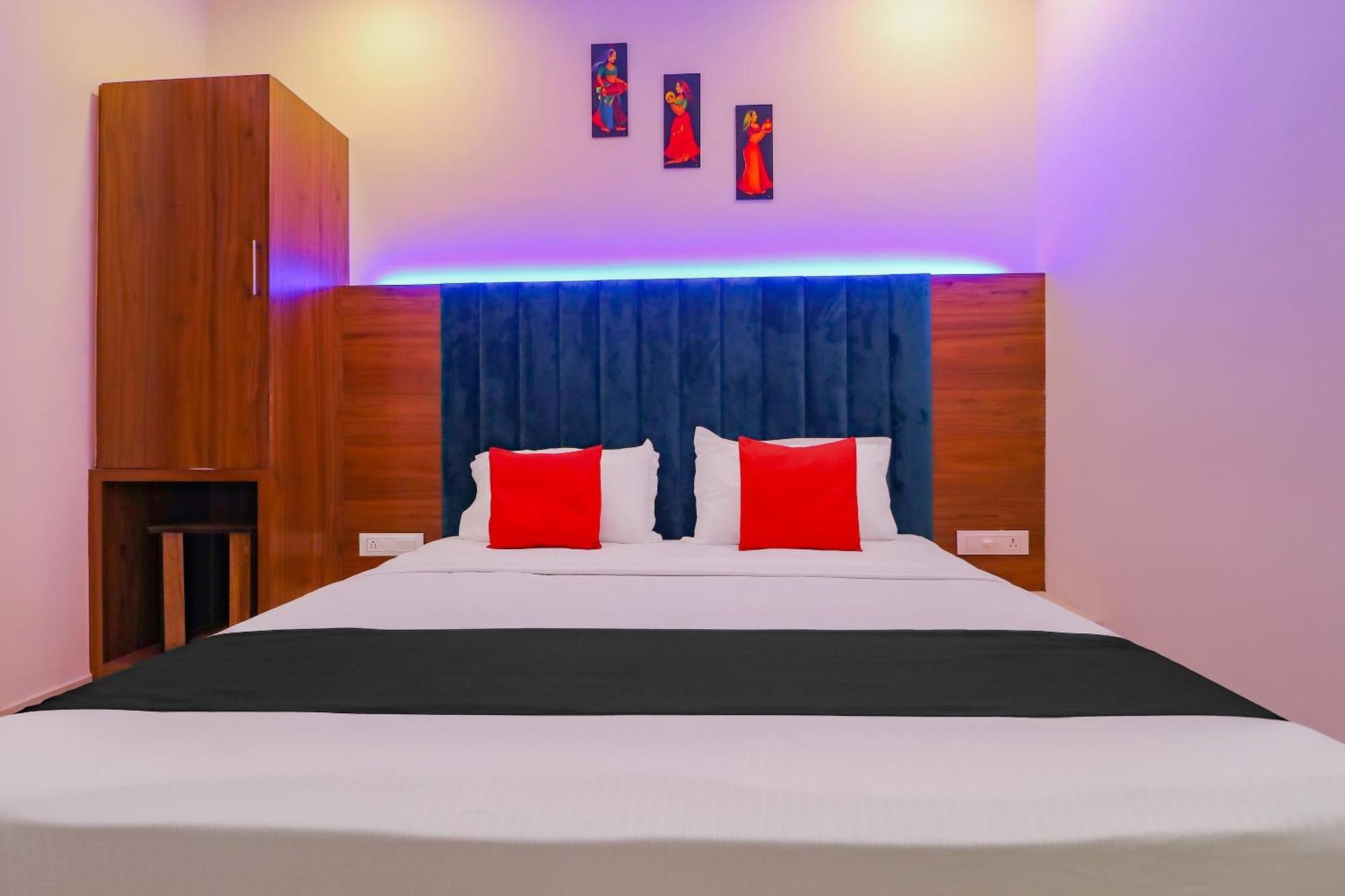 Capital O Western Galaxy Amritsar Extérieur photo